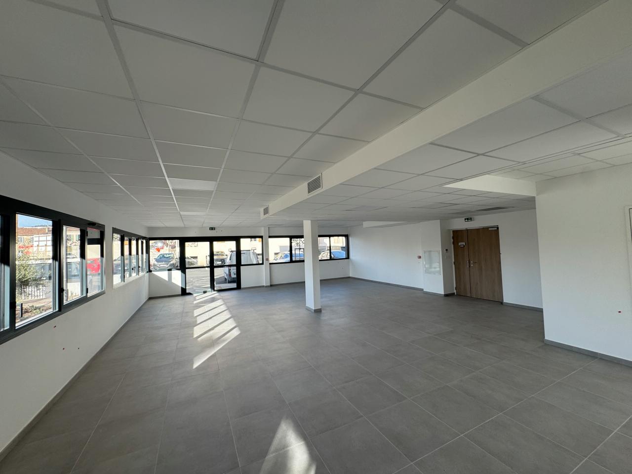 Bureau Aubagne 539m² Location bureau Aubagne Bouches-du-Rhône OLBUR2529545 5